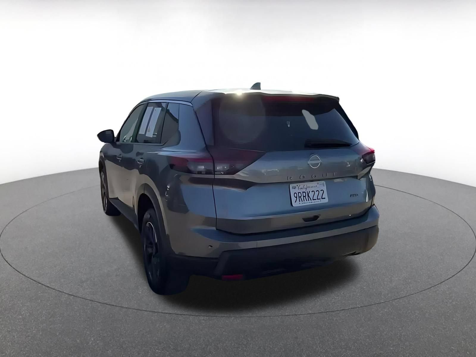 Used 2025 Nissan Rogue SV AWD/4WD image 10