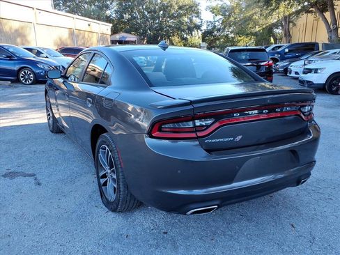 Used 2019 Dodge Charger SXT w/ Cold Weather Package image 5