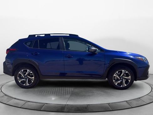 Used 2024 Subaru Crosstrek 2.0i Premium AWD/4WD image 4
