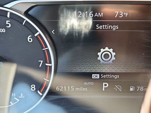 Used 2024 Nissan Rogue SV image 13