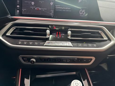 Used 2021 BMW X5 M50i w/ Executive Package AWD/4WD image 36