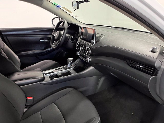 Used 2025 Nissan Sentra SV FWD image 11