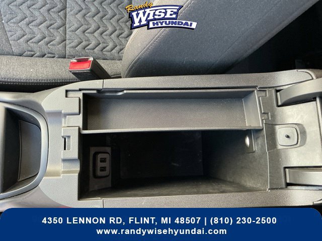 Used 2023 Chevrolet Equinox LT FWD image 30