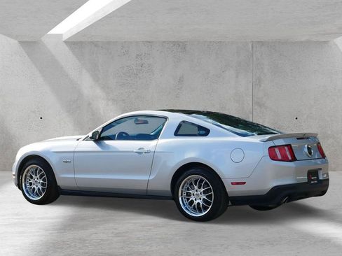Used 2011 Ford Mustang GT Premium w/ 401A Rapid Spec Order Code RWD image 4