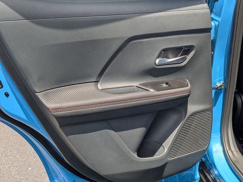 New 2025 Nissan Kicks SR w/ SR Premium Package image 27