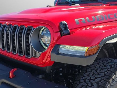 New 2026 Jeep Wrangler Unlimited Rubicon AWD/4WD image 6