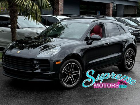 Used 2020 Porsche Macan AWD/4WD image 1