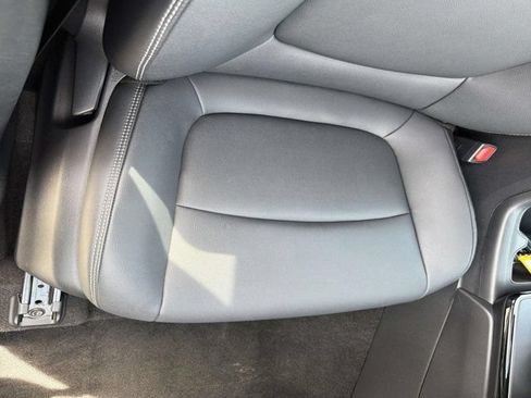 Certified 2026 Toyota Corolla Cross XLE FWD image 16
