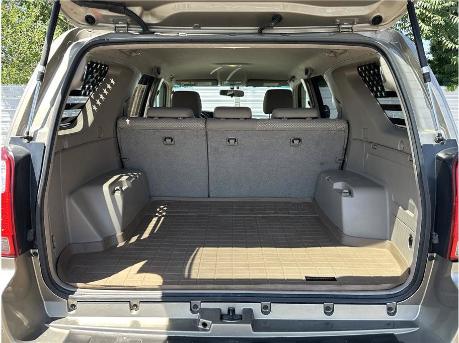 Used 2008 Toyota 4Runner SR5 AWD/4WD image 27