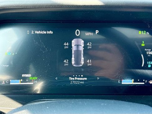 Used 2023 Jeep Grand Cherokee 4WD 4xe image 17