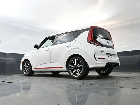Used 2020 Kia Soul GT-Line Turbo FWD image 21