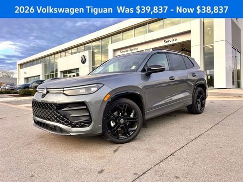 New 2026 Volkswagen Tiguan SE R-Line image 1