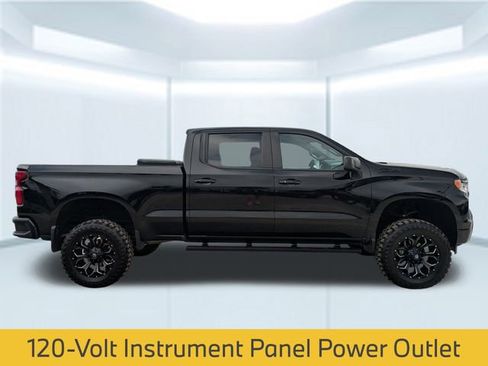 Used 2023 Chevrolet Silverado 1500 RST image 9