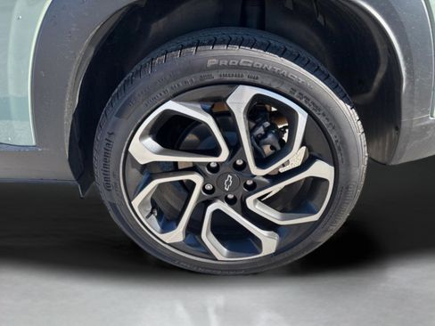 Used 2024 Chevrolet Trax RS w/ Driver Confidence Package image 37