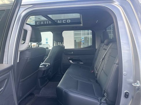 Used 2024 Toyota Tundra Limited AWD/4WD image 20