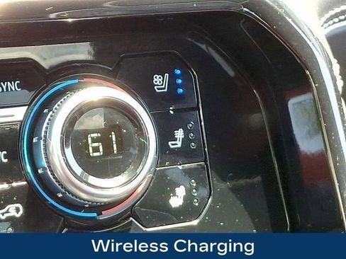 Used 2024 GMC Sierra 2500 AT4X image 43