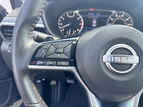 Used 2025 Nissan Altima 2.5 SR FWD image 24