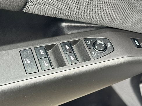 Used 2025 BMW X3 xDrive30i w/ Premium Package image 13