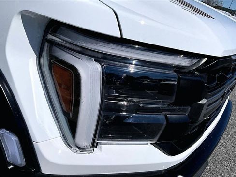 Used 2025 Ford F150 Raptor AWD/4WD image 46