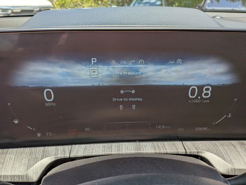 Used 2024 Kia Telluride SX Prestige AWD/4WD image 31