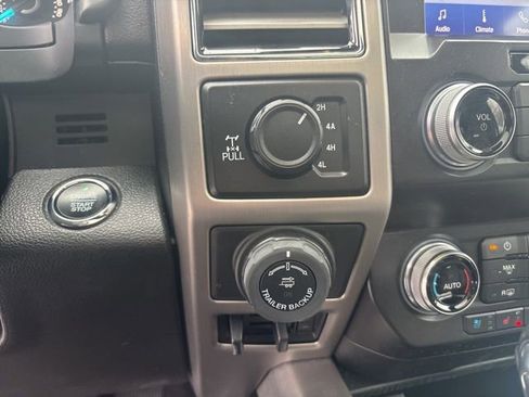 Used 2020 Ford F150 Platinum w/ Equipment Group 701A Luxury image 27