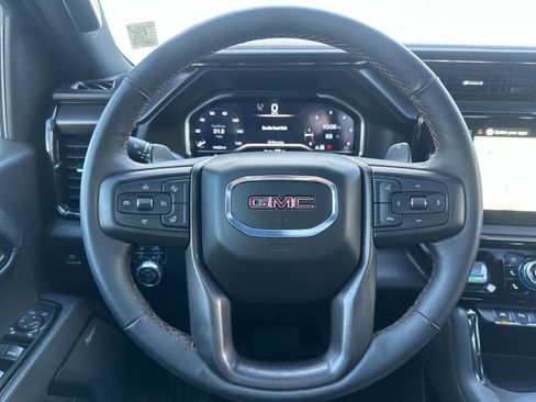 Used 2025 GMC Sierra 1500 AT4 w/ AT4 Premium Package AWD/4WD image 27