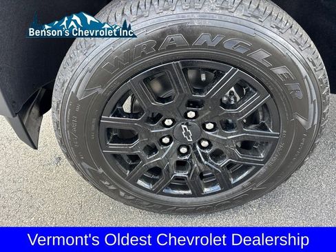 New 2026 Chevrolet Colorado W/T w/ WT Custom Package AWD/4WD image 10