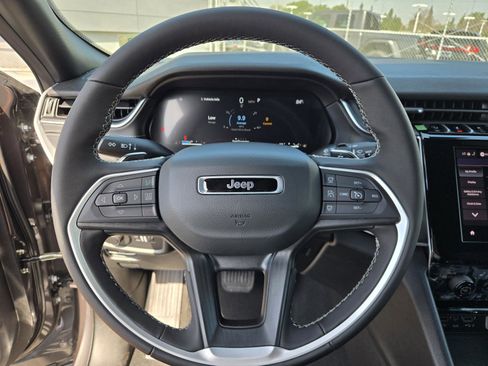 New 2026 Jeep Grand Cherokee L 2WD image 16