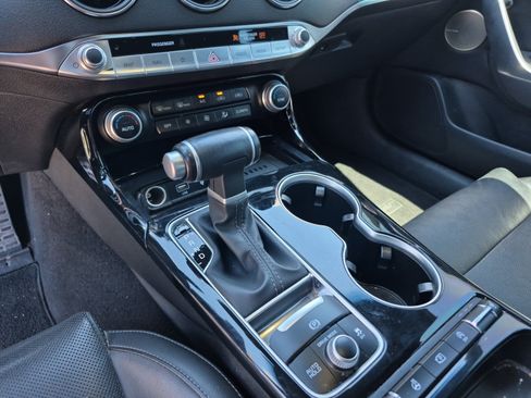 Used 2022 Kia Stinger GT-Line w/ Sun & Sound Package AWD/4WD image 12