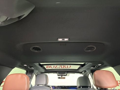 New 2025 Lincoln Navigator Reserve image 34