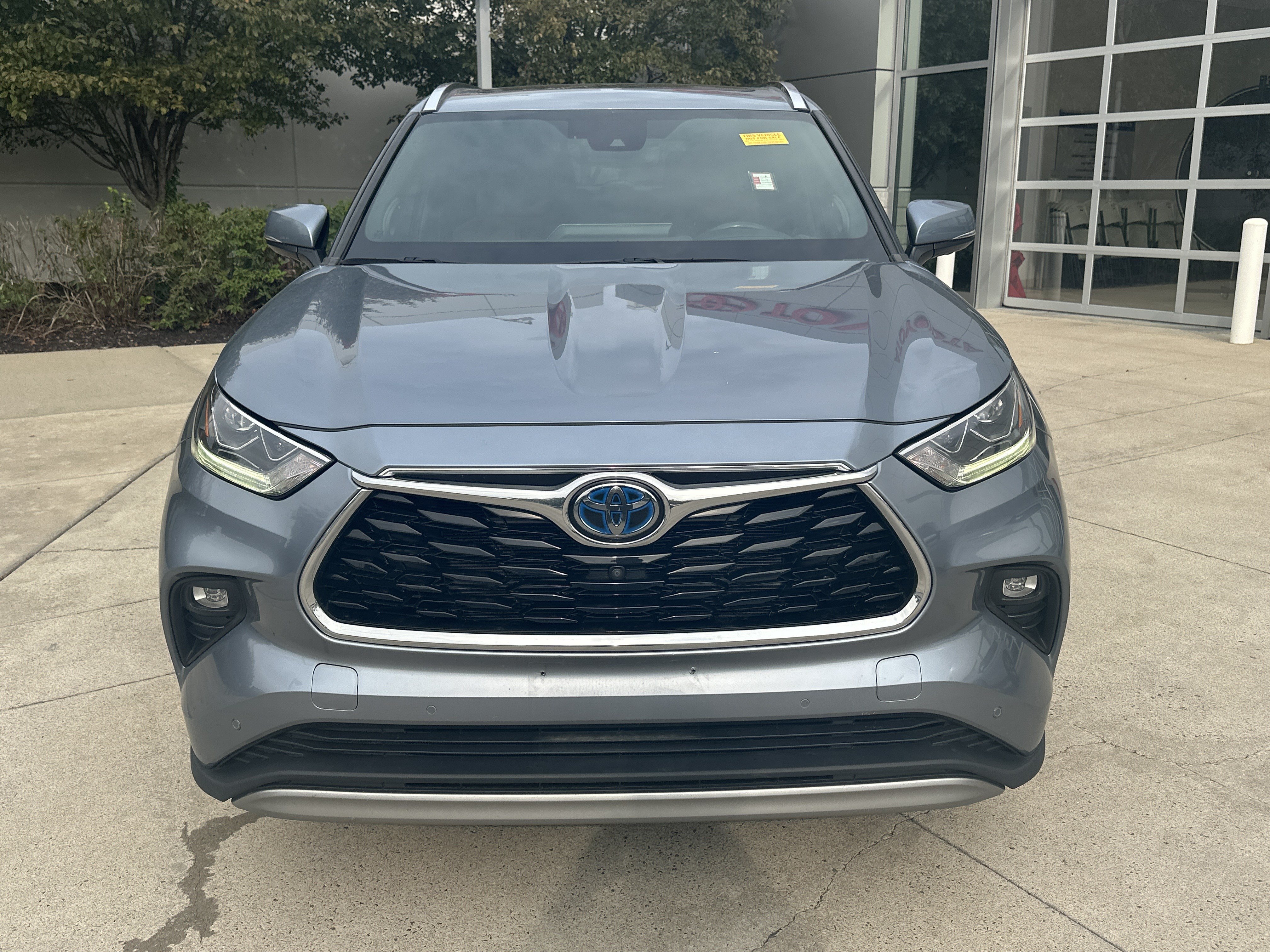 Used 2021 Toyota Highlander Platinum AWD/4WD image 5