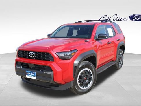 Used 2025 Toyota 4Runner TRD Off-Road image 1