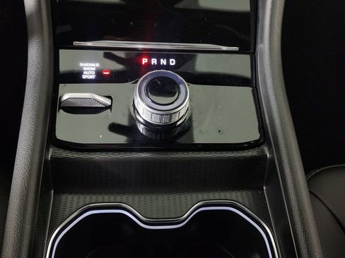 New 2025 Jeep Grand Cherokee Limited w/ Black Appearance Package image 25