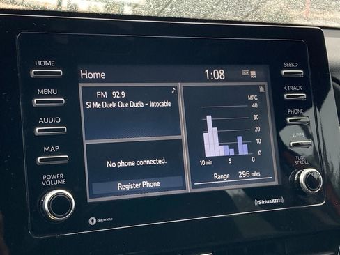 Used 2023 Toyota Camry SE image 18