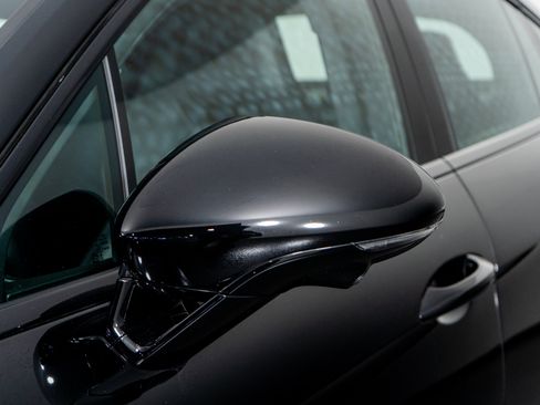 Used 2025 Porsche Panamera 4 image 26