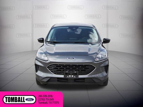 Certified 2022 Ford Escape SE w/ SE Sport Appearance Package image 2