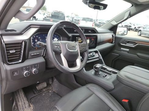 Used 2024 GMC Sierra 1500 Denali w/ Technology Package image 9