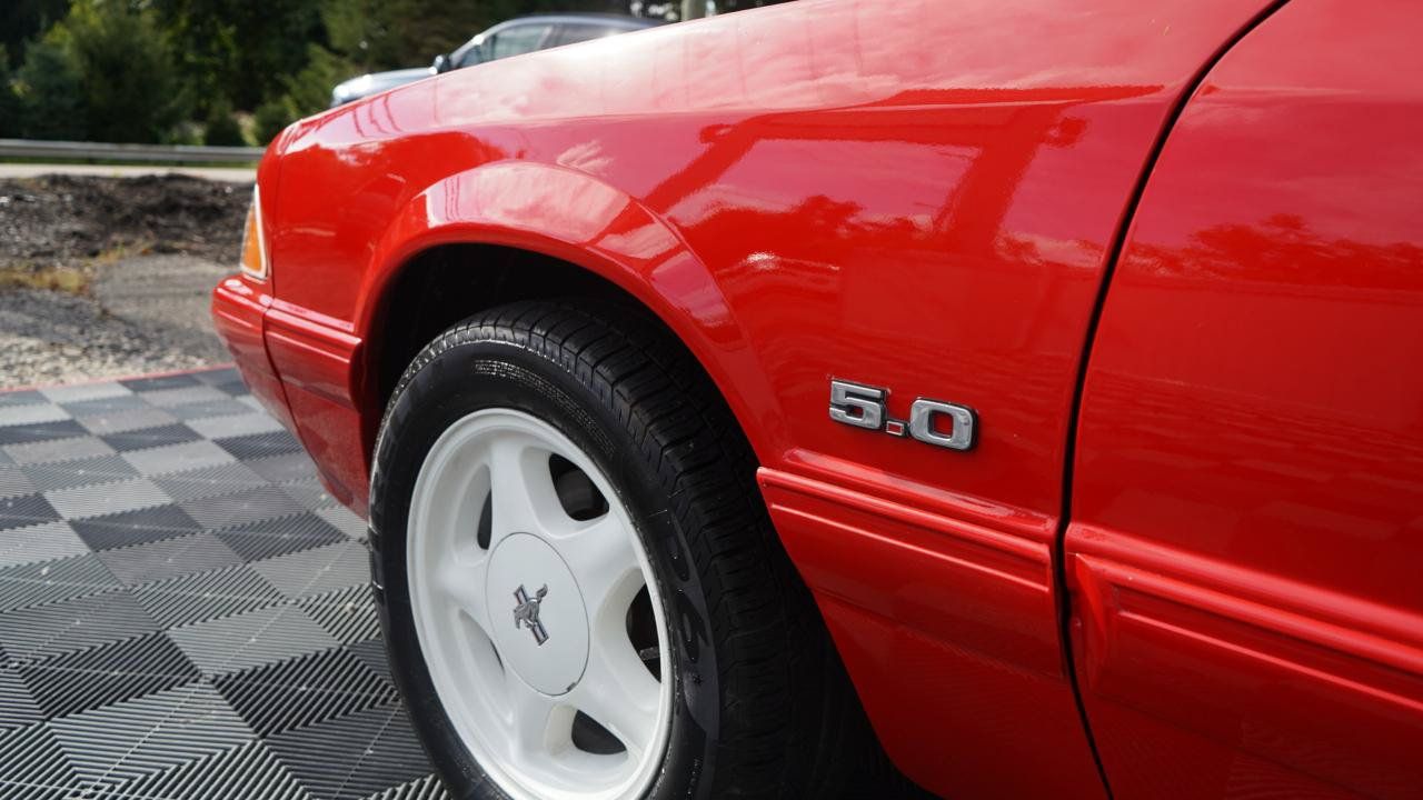 Used 1992 Ford Mustang LX RWD image 30