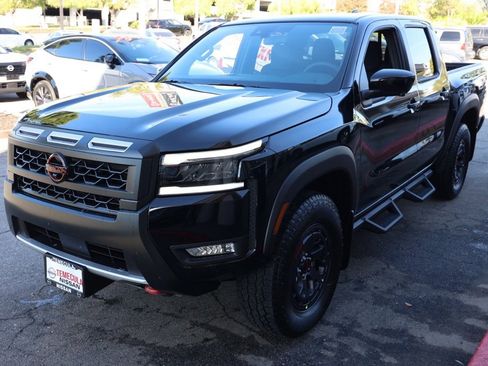 New 2026 Nissan Frontier PRO-4X w/ Pro-4x Convenience Package image 8