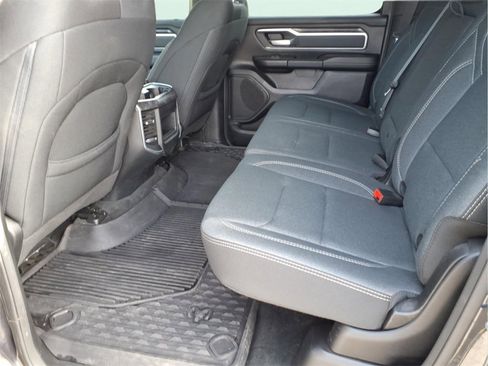 Used 2021 RAM 1500 Big Horn image 13