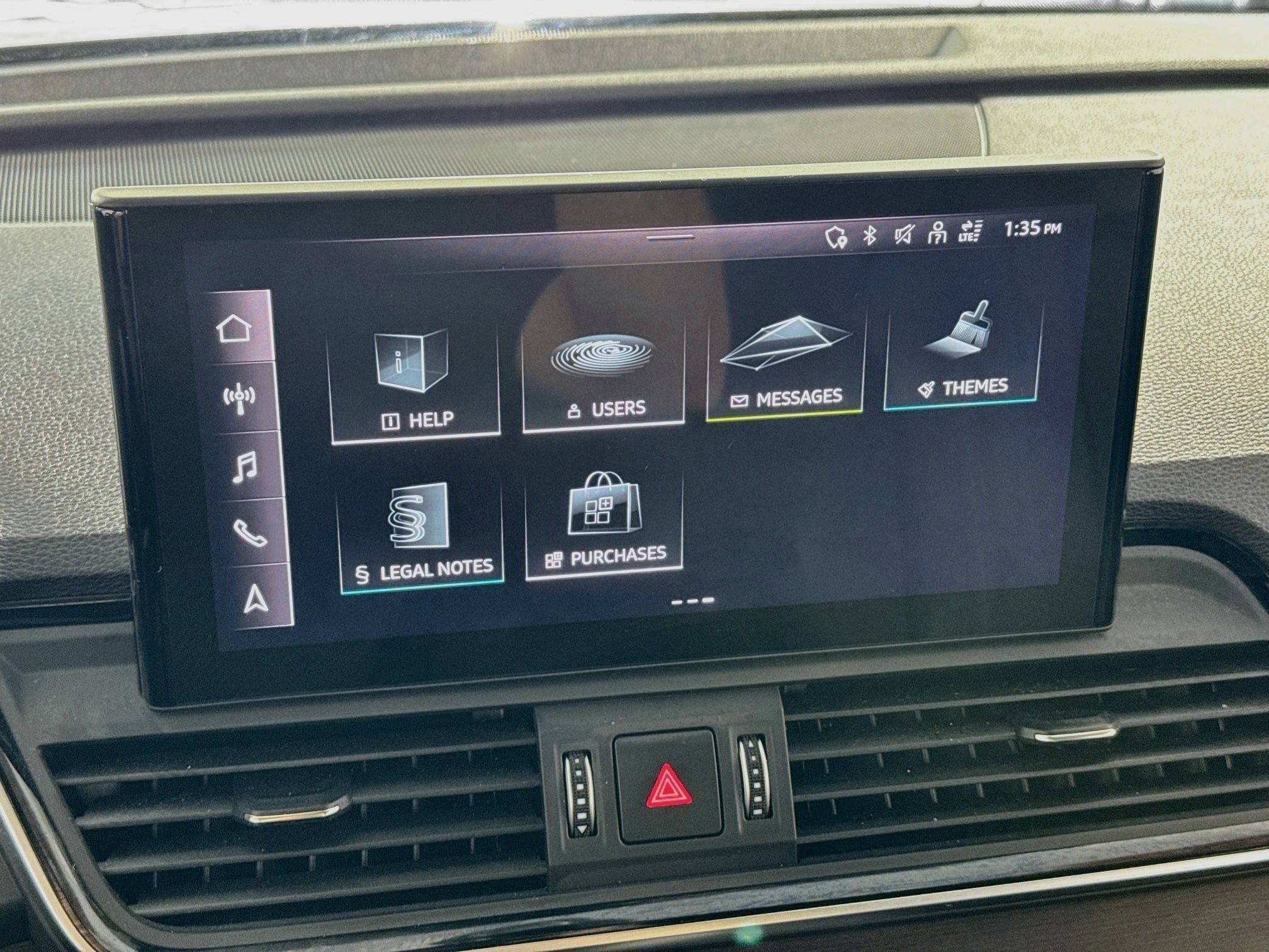Used 2023 Audi Q5 e Premium Plus w/ Premium Plus Package AWD/4WD image 18