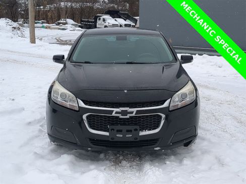 Used 2016 Chevrolet Malibu LT w/ Power Convenience Package image 17