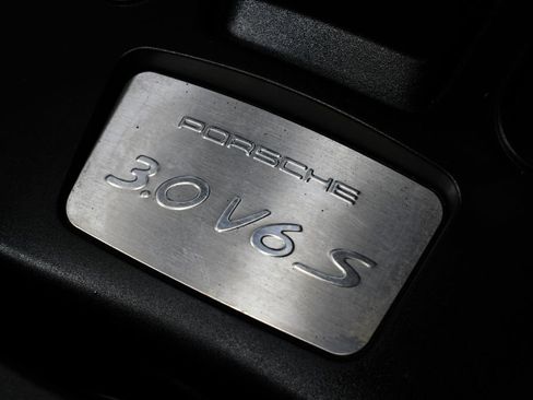 Used 2018 Porsche Macan S image 52