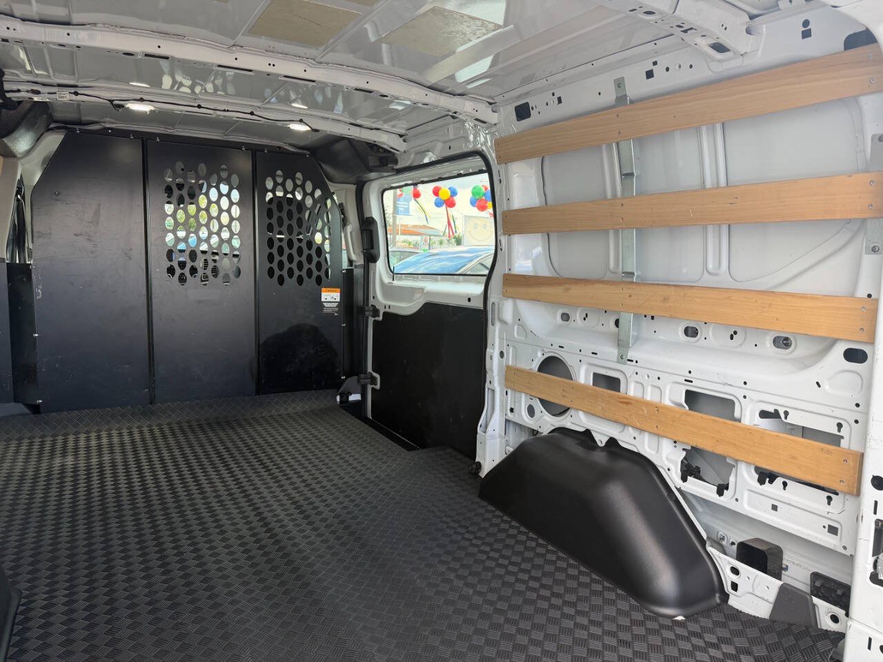 Used 2025 Ford Transit 250 Low Roof w/ Exterior Upgrade Package RWD image 24