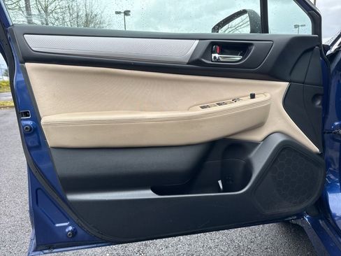 Used 2015 Subaru Legacy 2.5i Premium image 11