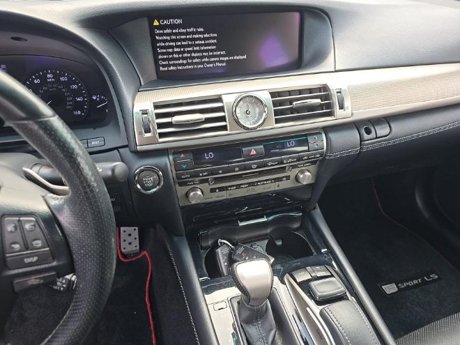 Used 2017 Lexus LS 460 F Sport RWD image 14