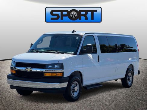 Used 2025 Chevrolet Express 3500 LT w/ LT Preferred Equipment Group RWD image 1