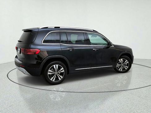 Used 2026 Mercedes-Benz GLB 250 image 8