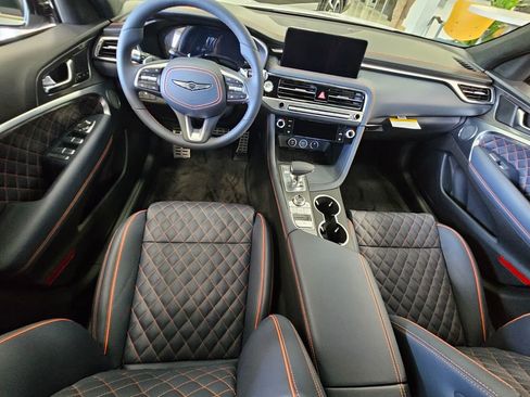 New 2026 Genesis G70 3.3T Prestige image 8