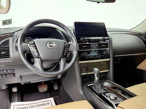 Used 2024 Nissan Armada Platinum w/ Captain's Chairs Package RWD image 13